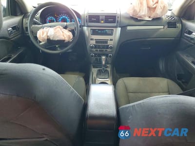 Zdjęcie 8 z 13 samochodu: 2012 FORD FUSION SE VIN:3FAHP0HA5CR300168 - miniatura