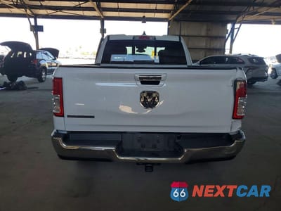 Zdjęcie 6 z 12 samochodu: 2020 RAM 1500 BIG HORN/LONE STAR VIN:1C6RREBG3LN406583 - miniatura