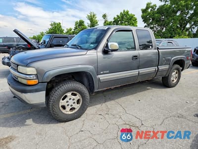 2002 CHEVROLET SILVERADO K1500 2GCEK19TX21251988 - główne zdjęcie licytacji z USA - miniatura