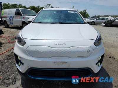Piąte zdjęcie samochodu w środku: 2022 KIA NIRO EV S VIN:KNDCC3LG1N5160865 - miniatura