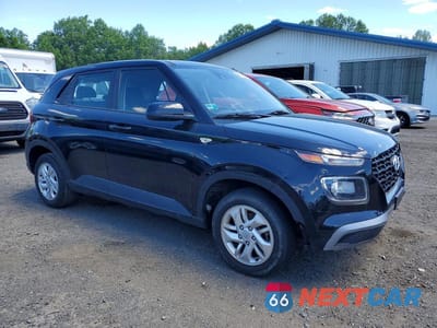 Czwarte zdjęcie samochodu z boku: 2022 HYUNDAI VENUE SE VIN:KMHRB8A30NU141526 - miniatura