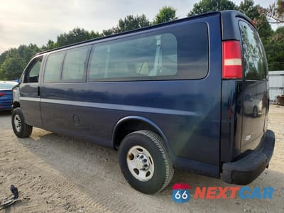 Drugie zdjęcie samochodu z przodu: 2006 CHEVROLET EXPRESS G3500 VIN:1GAHG39U561222289 - miniatura