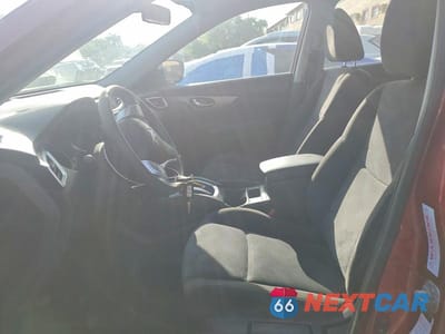 Zdjęcie 7 z 12 samochodu: 2015 NISSAN ROGUE S VIN:KNMAT2MV1FP549008 - miniatura