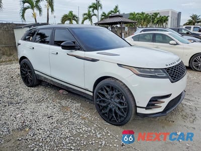 Czwarte zdjęcie samochodu z boku: 2018 LAND ROVER RANGE ROVER VELAR R-DYNAMIC SE VIN:SALYL2RN7JA719643 - miniatura