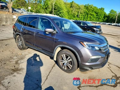 Czwarte zdjęcie samochodu z boku: 2017 HONDA PILOT EXL VIN:5FNYF6H57HB038116 - miniatura