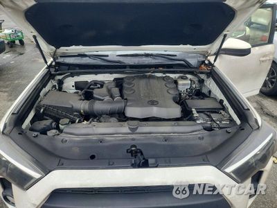 Zdjęcie 12 z 13 samochodu: 2018 TOYOTA 4RUNNER SR5 VIN:JTEBU5JR1J5512311 - miniatura