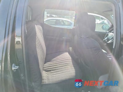 Zdjęcie 10 z 12 samochodu: 2017 TOYOTA TACOMA SR5 V6 VIN:5TFDZ5BN4HX028349 - miniatura