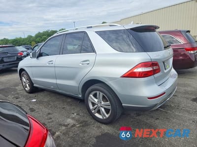 Drugie zdjęcie samochodu z przodu: 2015 MERCEDES-BENZ ML 350 4MATIC VIN:4JGDA5HB6FA512524 - miniatura