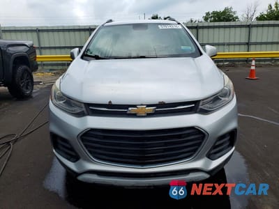 Piąte zdjęcie samochodu w środku: 2017 CHEVROLET TRAX 1LT VIN:3GNCJLSB0HL208136 - miniatura
