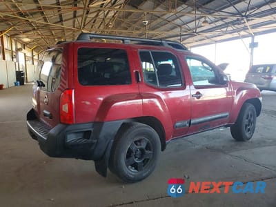 Trzecie zdjęcie samochodu z tyłu: 2005 NISSAN XTERRA S VIN:5N1AN08U45C622759 - miniatura