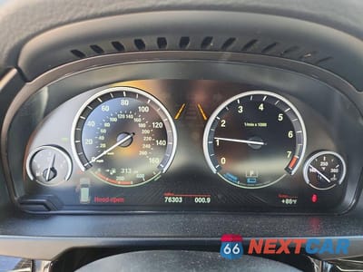 Zdjęcie 9 z 14 samochodu: 2017 BMW X5 XDR40E VIN:5UXKT0C37H0V97230 - miniatura
