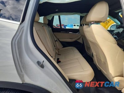 Zdjęcie 11 z 14 samochodu: 2019 BMW X3 SDRIVE30I VIN:5UXTR7C53KLE94134 - miniatura