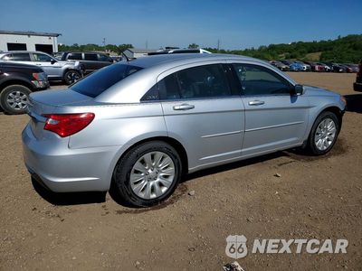 Trzecie zdjęcie samochodu z tyłu: 2011 CHRYSLER 200 LX VIN:1C3BC4FB9BN558598 - miniatura