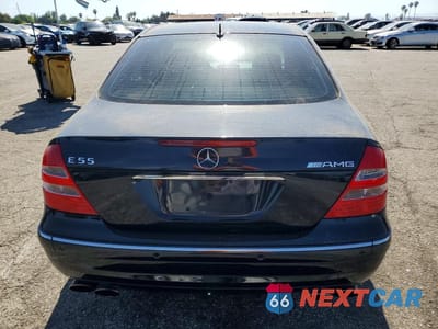 Zdjęcie 6 z 12 samochodu: 2006 MERCEDES-BENZ E 55 AMG VIN:WDBUF76J96A950027 - miniatura