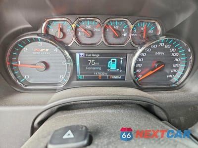 Zdjęcie 9 z 12 samochodu: 2016 CHEVROLET SUBURBAN K1500 LT VIN:1GNSKHKC5GR206128 - miniatura