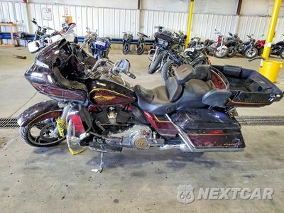 Trzecie zdjęcie samochodu z tyłu: 2023 HARLEY-DAVIDSON FLTRXSEANV VIN:1HD1TKH11PB950367 - miniatura