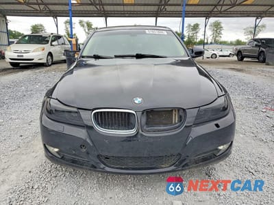 Piąte zdjęcie samochodu w środku: 2011 BMW 328 XI VIN:WBAPK7C5XBA820895 - miniatura