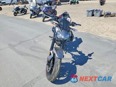 Drugie zdjęcie samochodu z przodu: 2023 KAWASAKI ZR900 F VIN:ML5ZRDF13PDA58723 - miniatura