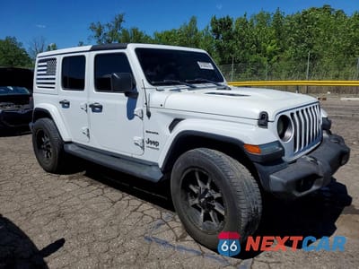 Czwarte zdjęcie samochodu z boku: 2018 JEEP WRANGLER UNLIMITED SPORT VIN:1C4HJXDG6JW110064 - miniatura