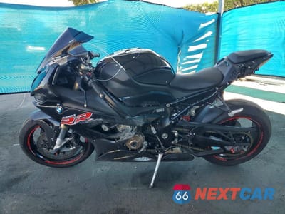 Trzecie zdjęcie samochodu z tyłu: 2022 BMW S 1000 RR VIN:WB10E2309N6G21556 - miniatura