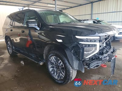 Czwarte zdjęcie samochodu z boku: 2025 CHEVROLET TAHOE K1500 Z71 VIN:1GNS6PRDXSR278416 - miniatura