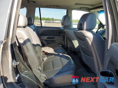 Zdjęcie 11 z 13 samochodu: 2006 HONDA PILOT EX VIN:2HKYF18726H558954 - miniatura