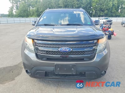 Piąte zdjęcie samochodu w środku: 2015 FORD EXPLORER SPORT VIN:1FM5K8GT3FGB15105 - miniatura