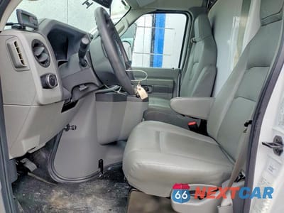 Zdjęcie 7 z 12 samochodu: 2024 FORD E350 REFRIGERATED BOX TRUCK VIN:1FDWE3FNXRDD19567 - miniatura