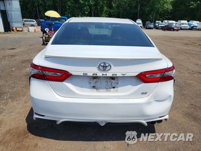 Zdjęcie 6 z 12 samochodu: 2018 TOYOTA CAMRY SE VIN:4T1B11HK3JU542779 - miniatura
