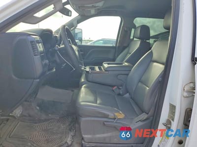 Zdjęcie 7 z 12 samochodu: 2016 CHEVROLET SILVERADO C2500 HEAVY DUTY VIN:1GC1CUEG1GF228640 - miniatura