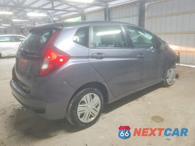 Trzecie zdjęcie samochodu z tyłu: 2020 HONDA FIT LX VIN:3HGGK5H45LM726159 - miniatura