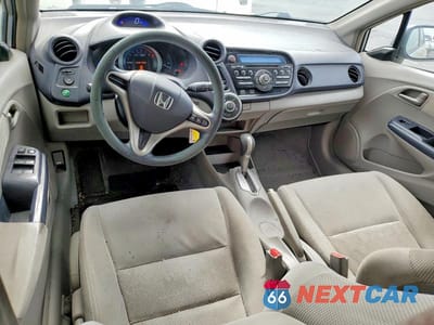 Zdjęcie 8 z 12 samochodu: 2010 HONDA INSIGHT LX VIN:JHMZE2H55AS042012 - miniatura