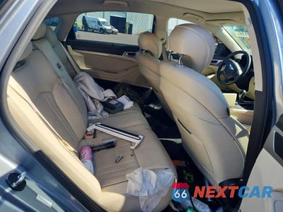 Zdjęcie 10 z 12 samochodu: 2016 HYUNDAI GENESIS 3.8L VIN:KMHGN4JE9GU135557 - miniatura