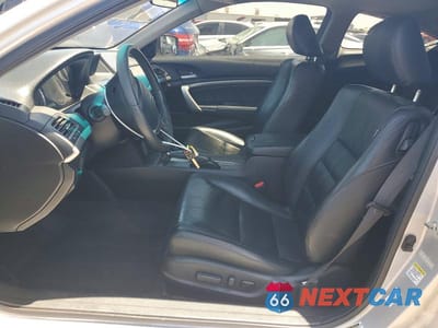 Zdjęcie 7 z 12 samochodu: 2011 HONDA ACCORD EXL VIN:1HGCS1B82BA009054 - miniatura