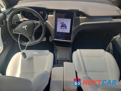Zdjęcie 8 z 13 samochodu: 2020 TESLA MODEL X VIN:5YJXCDE47LF299419 - miniatura