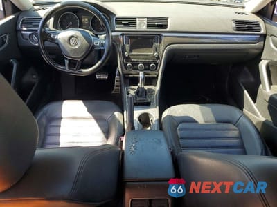 Zdjęcie 8 z 12 samochodu: 2016 VOLKSWAGEN PASSAT SEL VIN:1VWCT7A30GC065538 - miniatura