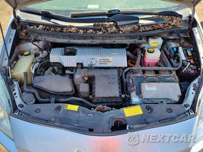 Zdjęcie 11 z 12 samochodu: 2011 TOYOTA PRIUS TWO VIN:JTDKN3DU5B0275780 - miniatura
