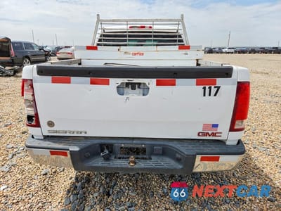 Zdjęcie 6 z 13 samochodu: 2007 GMC SIERRA VIN:3GTEC13C47G523178 - miniatura