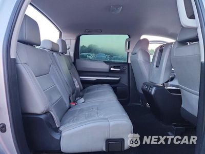 Zdjęcie 10 z 12 samochodu: 2015 TOYOTA TUNDRA CREWMAX LIMITED VIN:5TFHW5F14FX419712 - miniatura