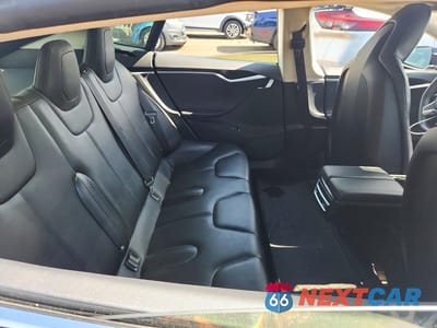 Zdjęcie 10 z 12 samochodu: 2015 TESLA MODEL S 85 VIN:5YJSA1H18FF080201 - miniatura