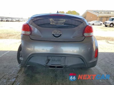 Zdjęcie 6 z 12 samochodu: 2014 HYUNDAI VELOSTER BASE VIN:KMHTC6AD6EU193565 - miniatura