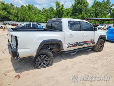 Trzecie zdjęcie samochodu z tyłu: 2021 TOYOTA TACOMA SR5 V6 VIN:3TYAZ5CN7MT003578 - miniatura