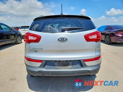 Zdjęcie 6 z 12 samochodu: 2012 KIA SPORTAGE LX VIN:KNDPB3A28C7261057 - miniatura