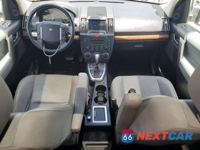 Zdjęcie 8 z 13 samochodu: 2010 LAND ROVER LR2 HSE TECHNOLOGY VIN:SALFT2BN0AH172627 - miniatura