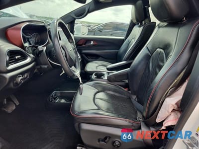 Zdjęcie 7 z 14 samochodu: 2020 CHRYSLER PACIFICA LIMITED VIN:2C4RC1GG1LR137868 - miniatura