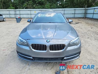 Piąte zdjęcie samochodu w środku: 2014 BMW 528 XI VIN:WBA5A7C53ED613584 - miniatura