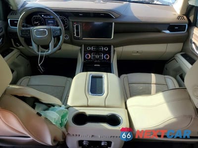 Zdjęcie 8 z 13 samochodu: 2021 GMC YUKON DENALI VIN:1GKS2DKL9MR110245 - miniatura