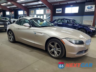 Czwarte zdjęcie samochodu z boku: 2011 BMW Z4 SDRIVE35I VIN:WBALM7C53BE382836 - miniatura