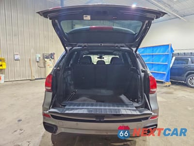 Zdjęcie 6 z 13 samochodu: 2016 BMW X5 XDRIVE35I VIN:5UXKR0C50G0S85698 - miniatura