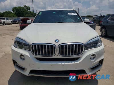 Piąte zdjęcie samochodu w środku: 2017 BMW X5 XDR40E VIN:5UXKT0C33H0V97774 - miniatura
